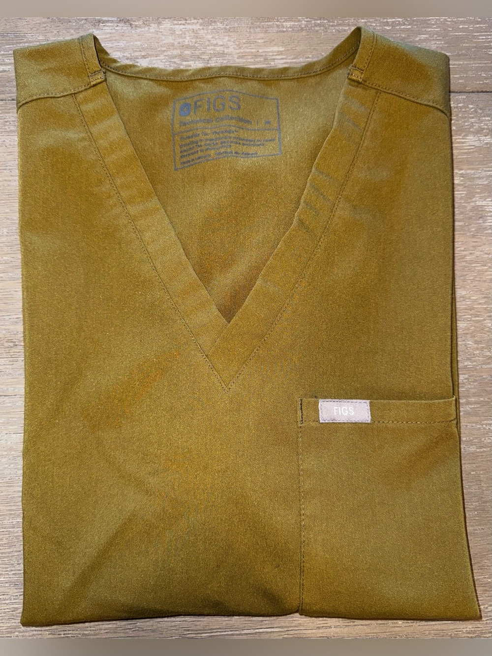 Figs Women’s Scrub Top in Martini Olive